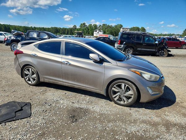 2016 HYUNDAI ELANTRA