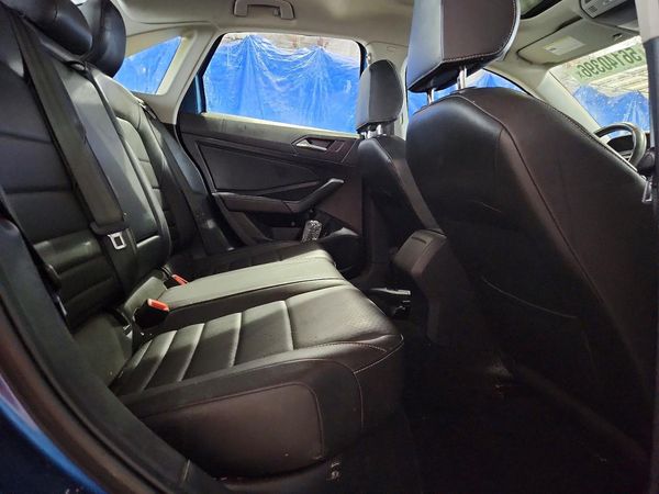2021 VOLKSWAGEN JETTA S / SE / R-Line