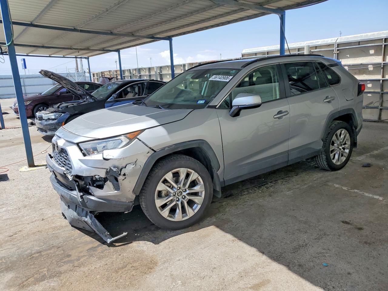 2019 TOYOTA RAV4 XLE Premium