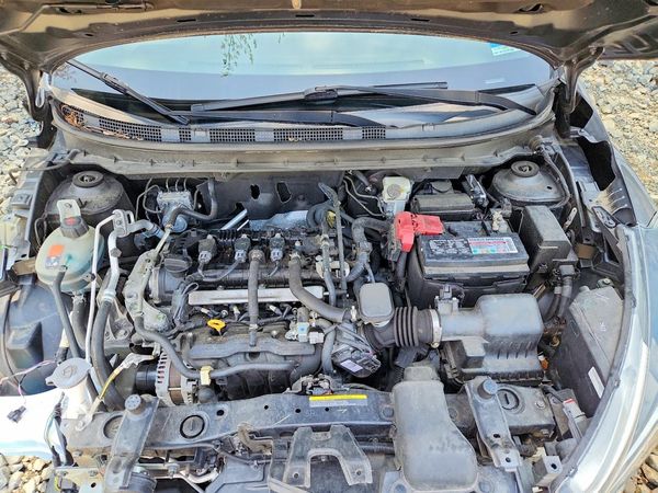 2019 NISSAN KICKS