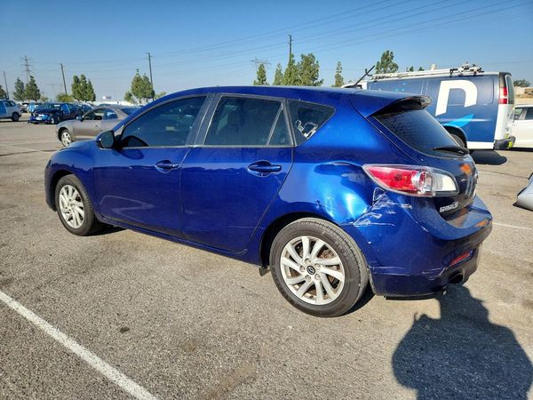 2013 MAZDA 3 Touring/GS