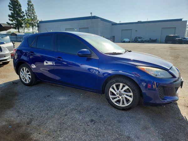 2013 MAZDA 3 Touring/GS