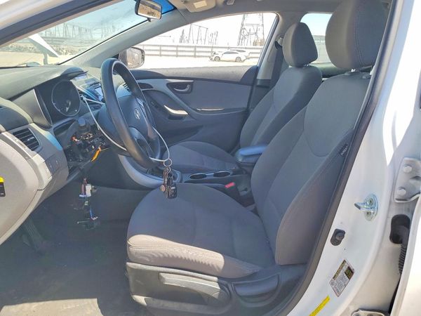 2016 HYUNDAI ELANTRA