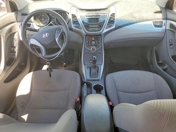 2016 HYUNDAI ELANTRA