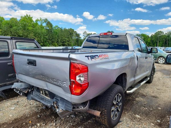 2018 TOYOTA TUNDRA SR/SR5