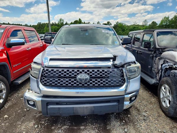 2018 TOYOTA TUNDRA SR/SR5