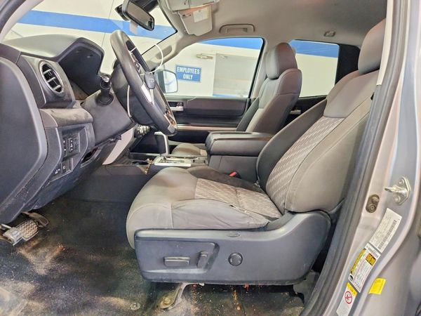 2018 TOYOTA TUNDRA SR/SR5