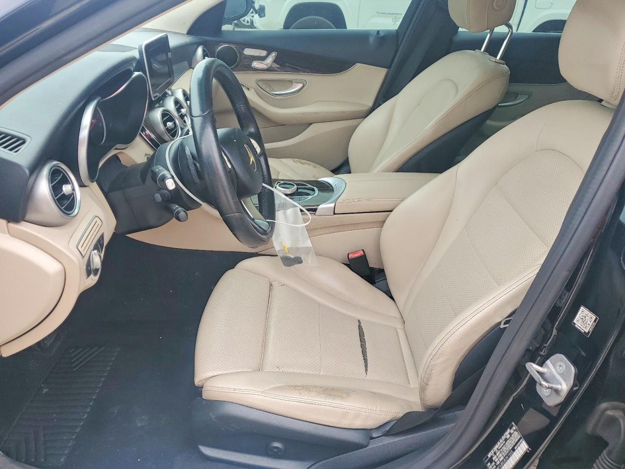 2018 MERCEDES-BENZ C C300