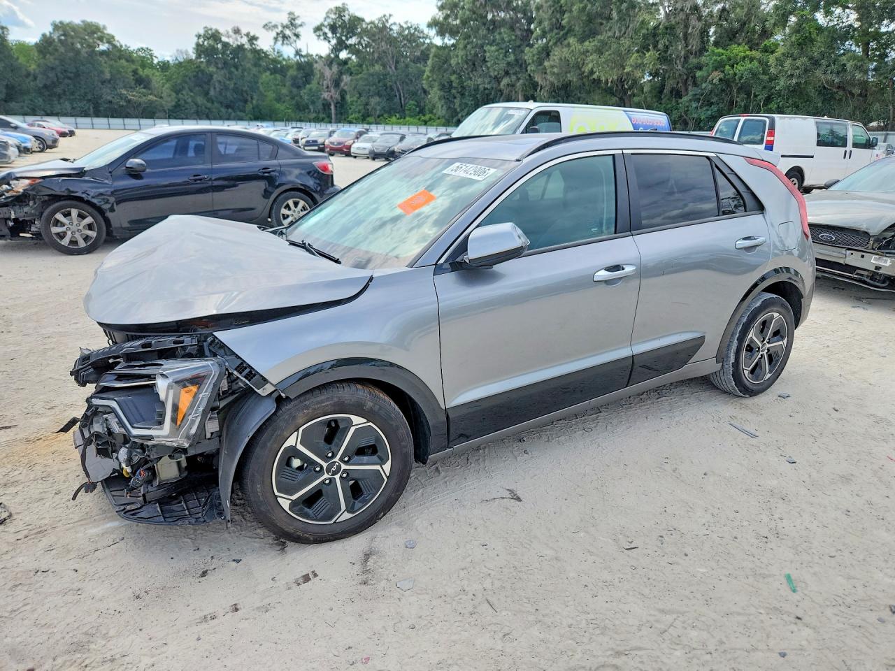 2023 KIA NIRO