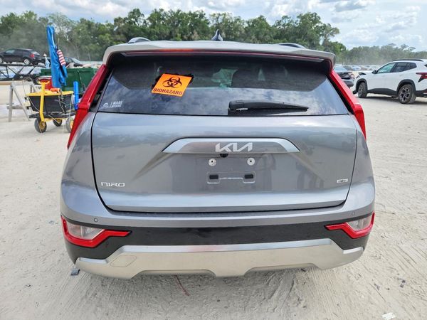 2023 KIA NIRO