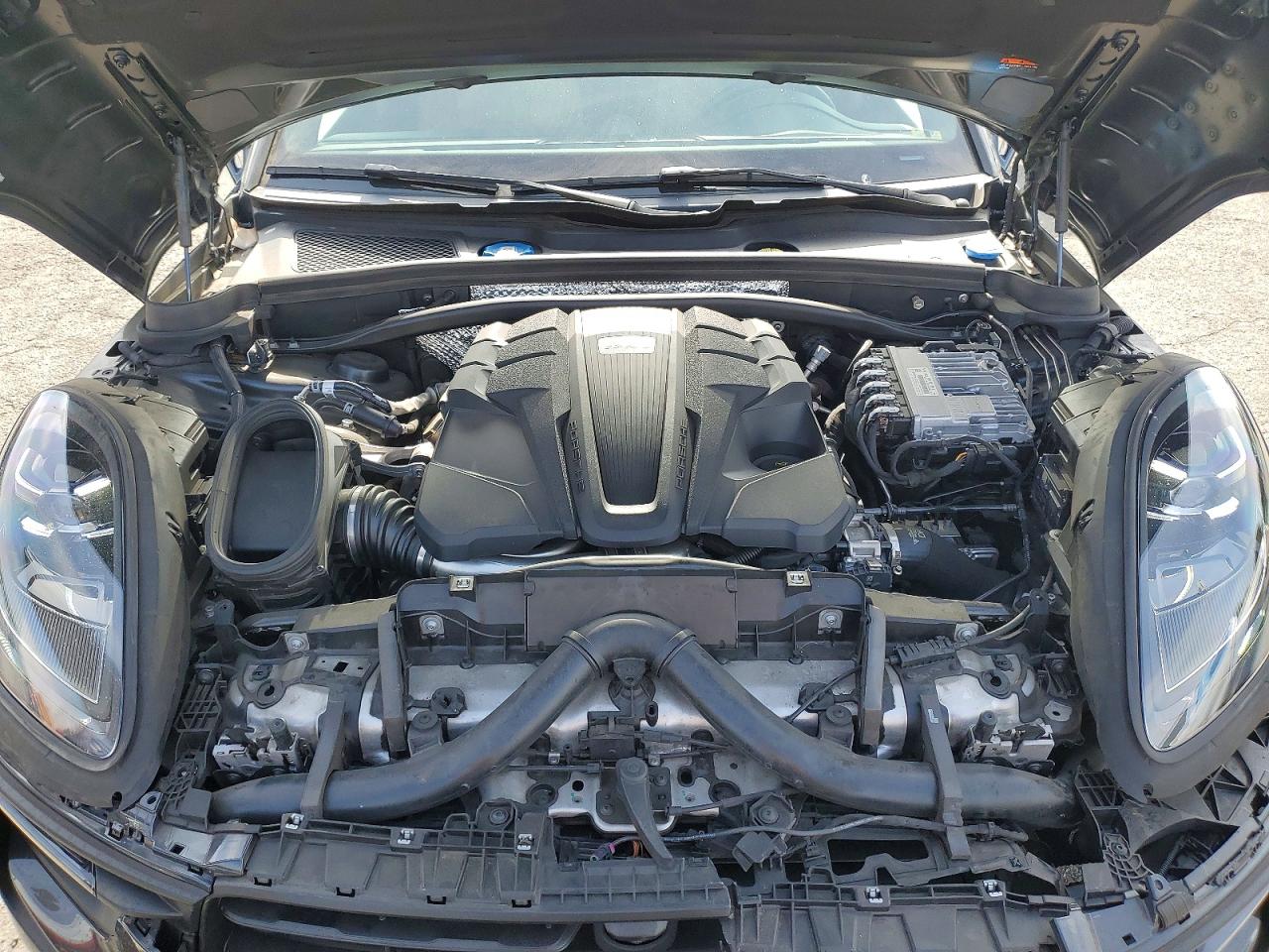 2023 PORSCHE MACAN S