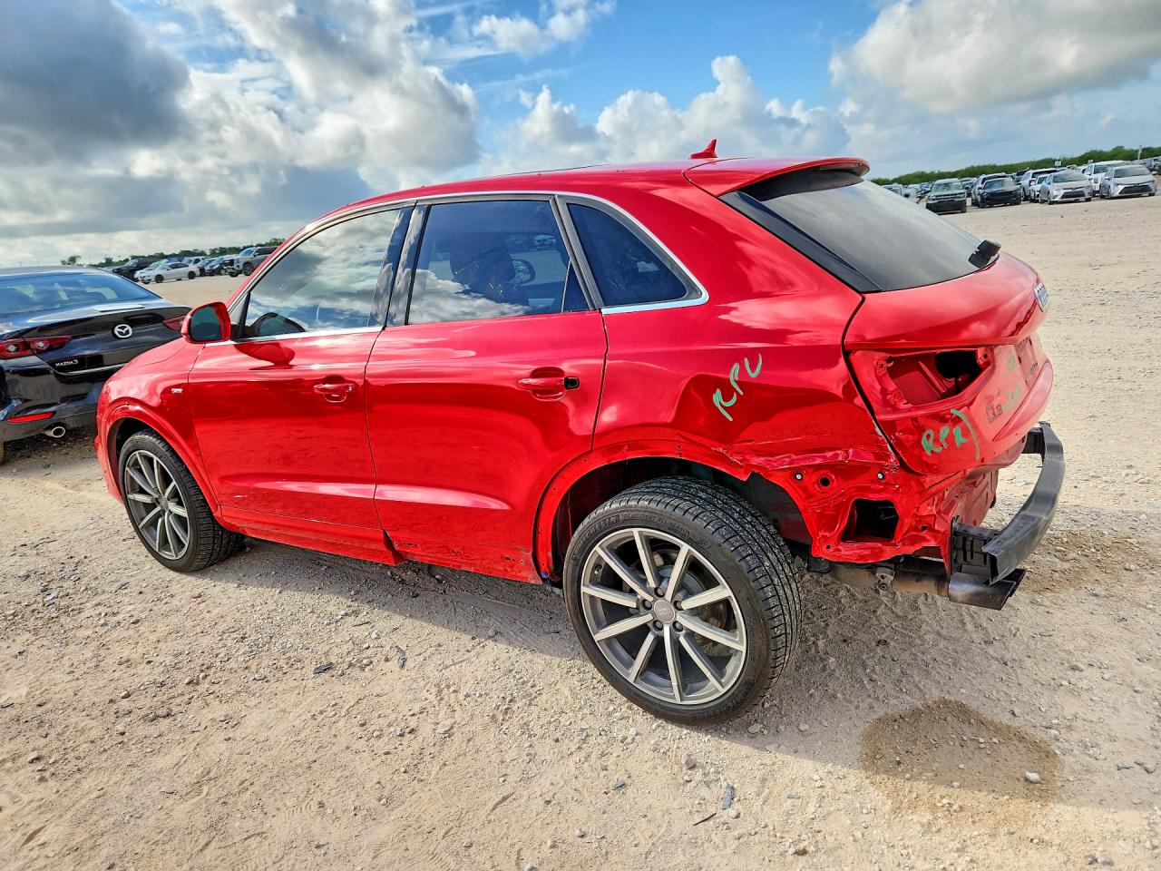 2018 AUDI Q3