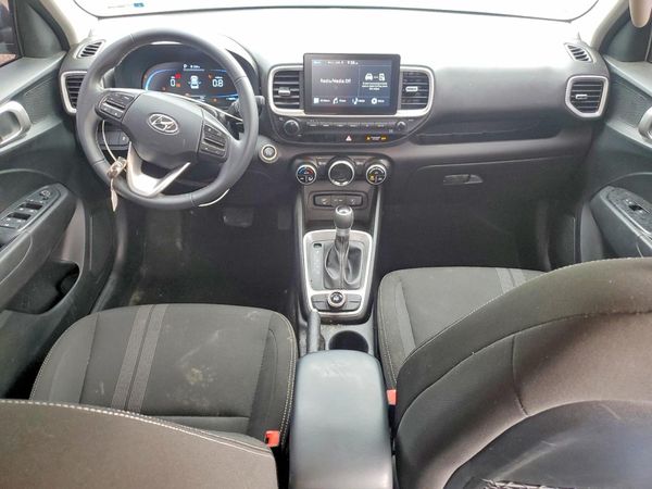 2025 HYUNDAI VENUE SEL, Limited