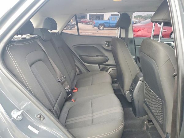 2025 HYUNDAI VENUE SEL, Limited