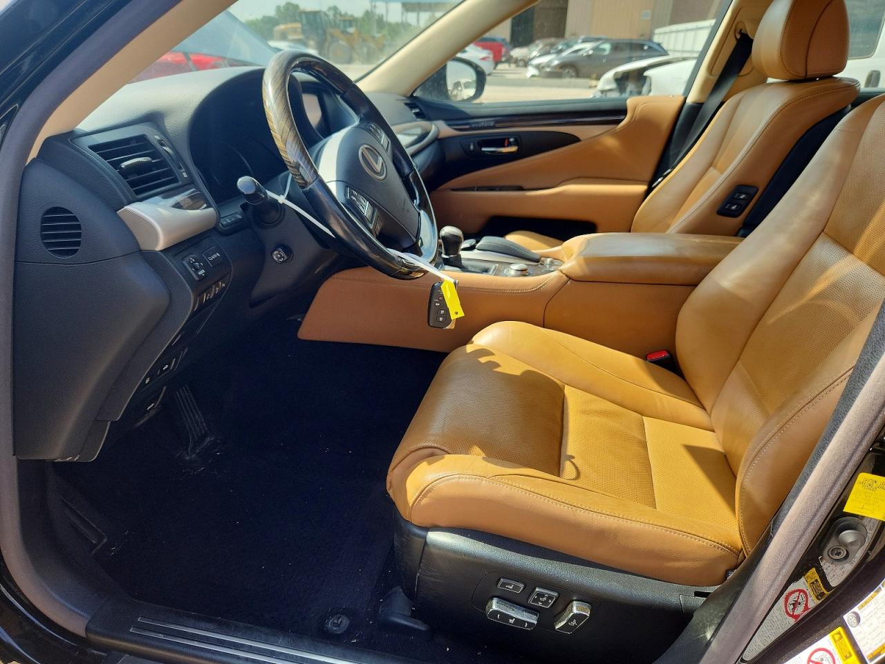 2014 LEXUS LS 460