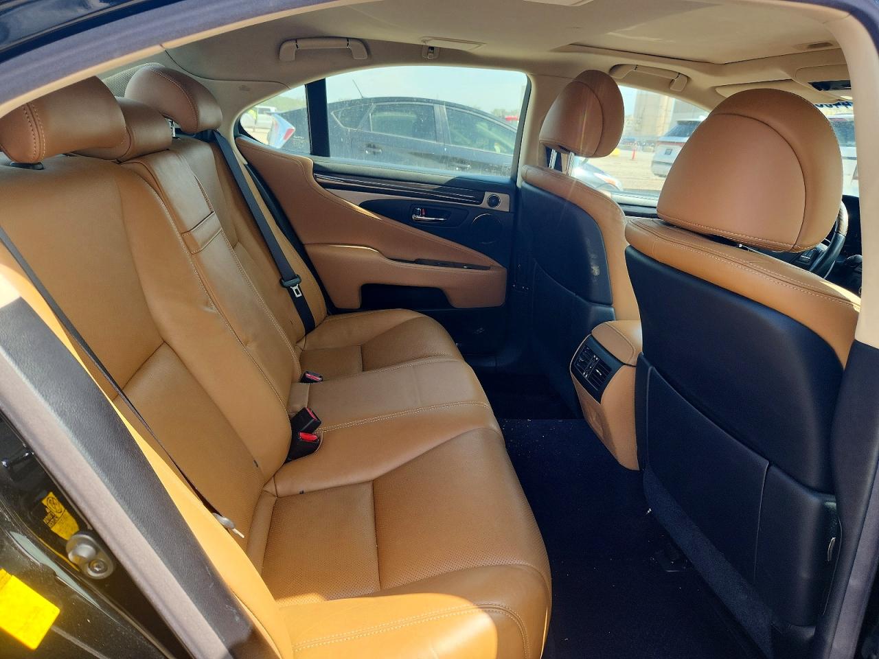 2014 LEXUS LS 460