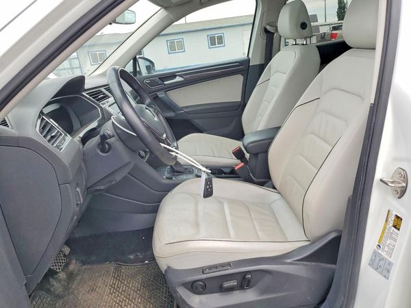 2018 VOLKSWAGEN TIGUAN 4Motion SEL Premium