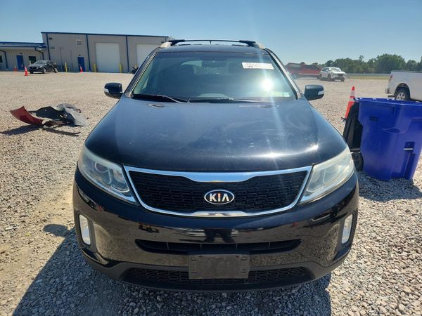 2015 KIA SORENTO GL