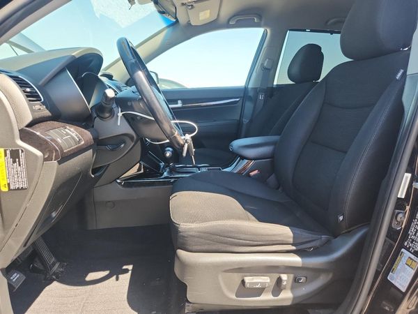 2015 KIA SORENTO GL