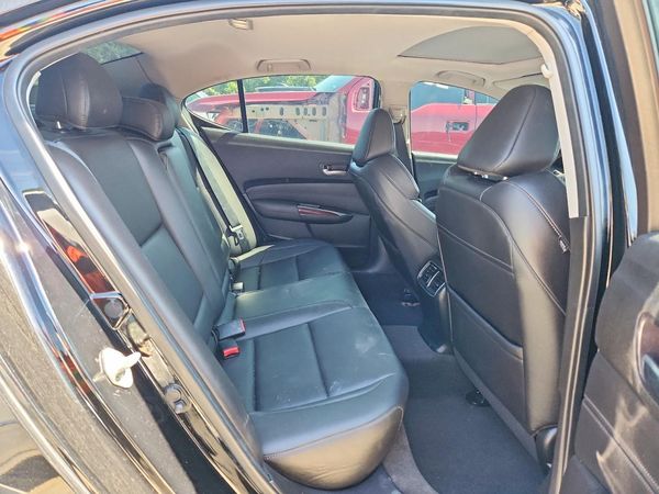 2015 ACURA TLX Base