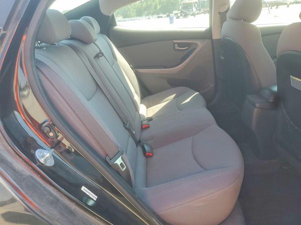 2015 HYUNDAI ELANTRA GLS(Middle)