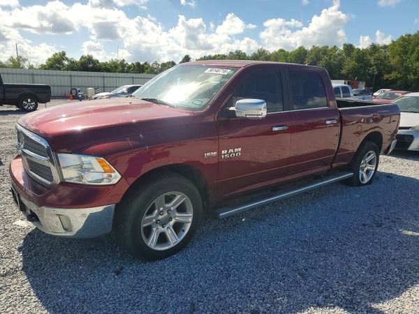 2017 RAM 1500 SLT