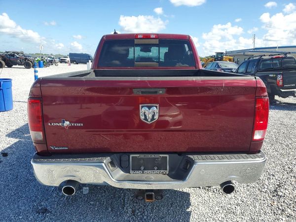 2017 RAM 1500 SLT