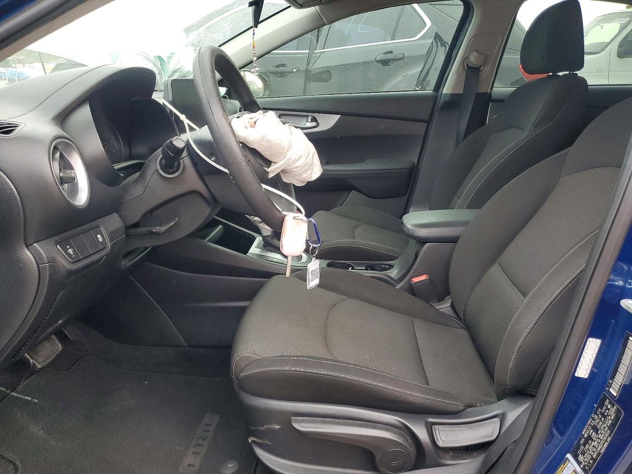 2023 KIA FORTE LX, LXS