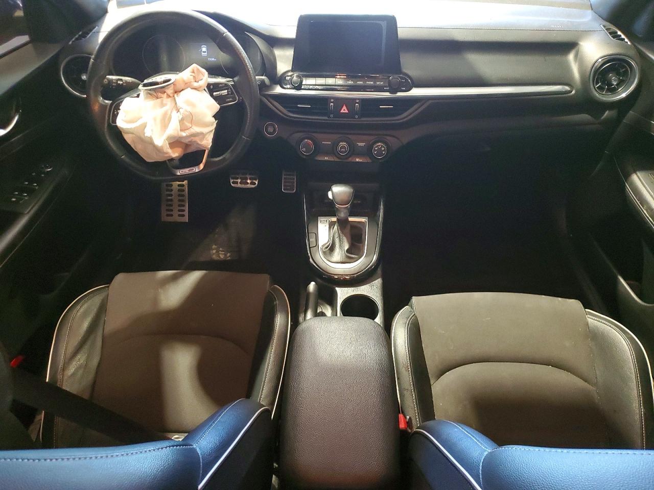 2020 KIA FORTE GT Line