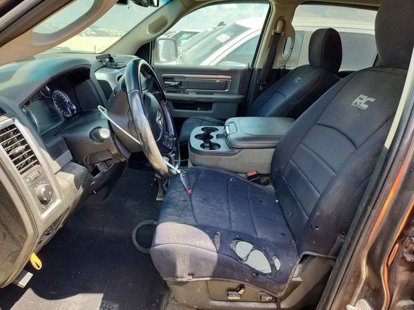 2019 RAM 1500 CLASSIC SLT