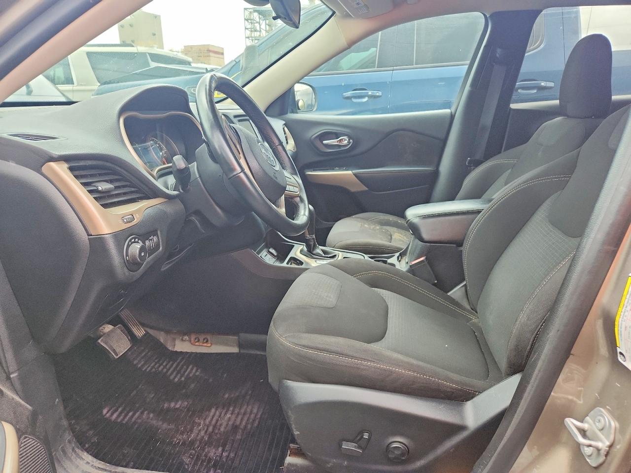 2017 JEEP CHEROKEE LATITUDE FWD