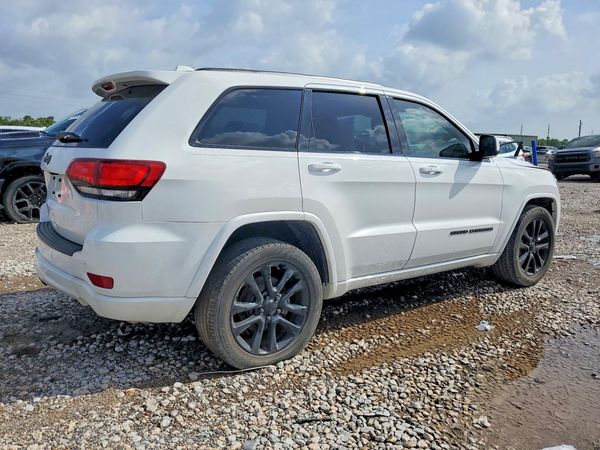 2020 JEEP GRAND CHEROKEE LAREDO 4X2