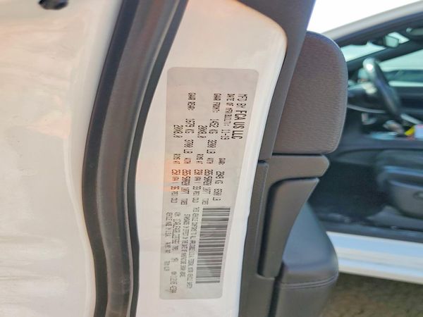 2020 JEEP GRAND CHEROKEE LAREDO 4X2