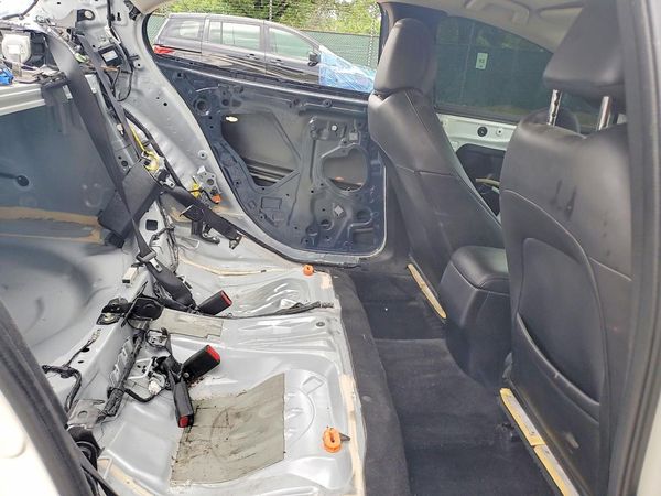 2023 MAZDA 3 Select Package