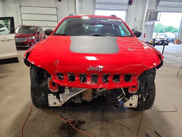 2019 JEEP CHEROKEE TRAILHAWK 4X4