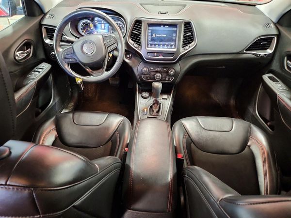 2019 JEEP CHEROKEE TRAILHAWK 4X4
