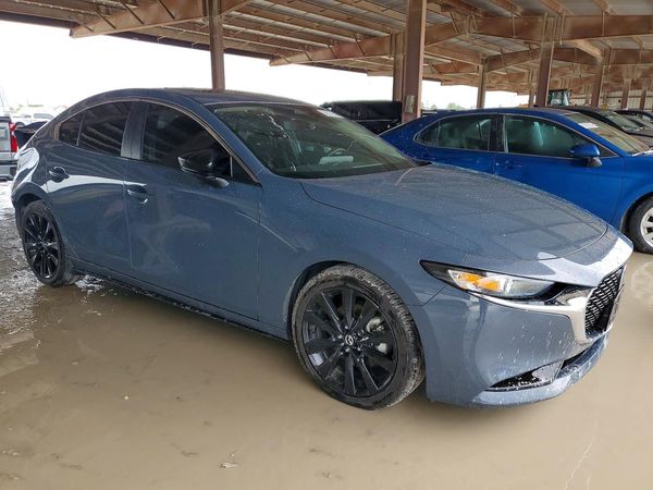 2025 MAZDA 3 Preferred Package