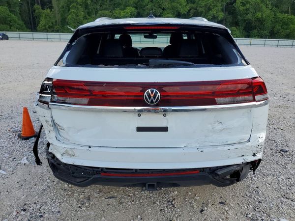 2025 VOLKSWAGEN ATLAS CROSS SPORT SE