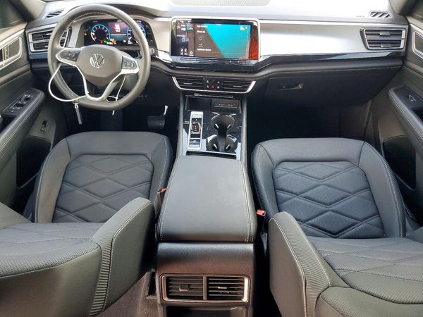 2025 VOLKSWAGEN ATLAS CROSS SPORT SE