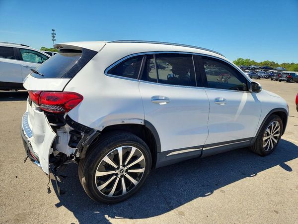 2021 MERCEDES-BENZ GLA GLA250-4M