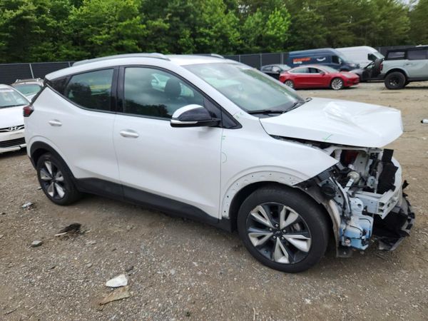 2023 CHEVROLET BOLT EUV LT