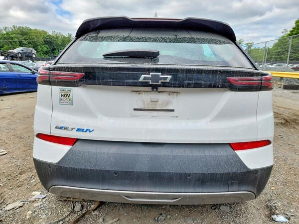 2023 CHEVROLET BOLT EUV LT