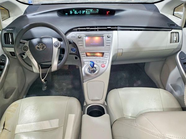 2012 TOYOTA PRIUS