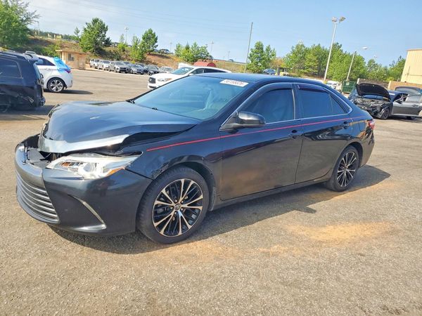 2017 TOYOTA CAMRY