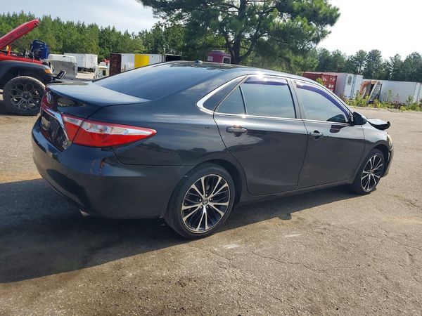 2017 TOYOTA CAMRY