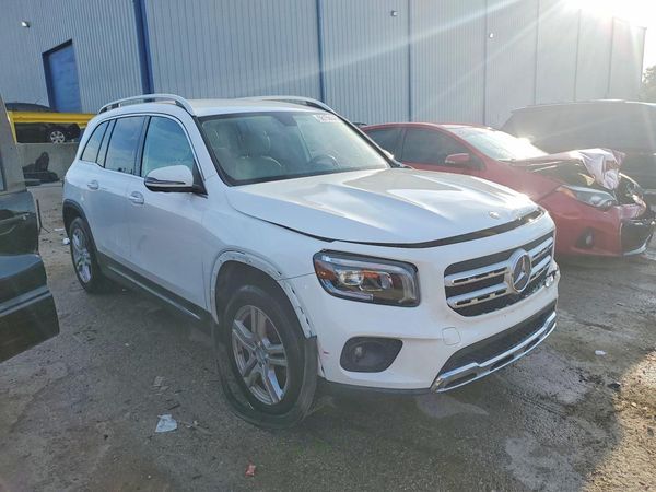 2020 MERCEDES-BENZ GLB GLB250