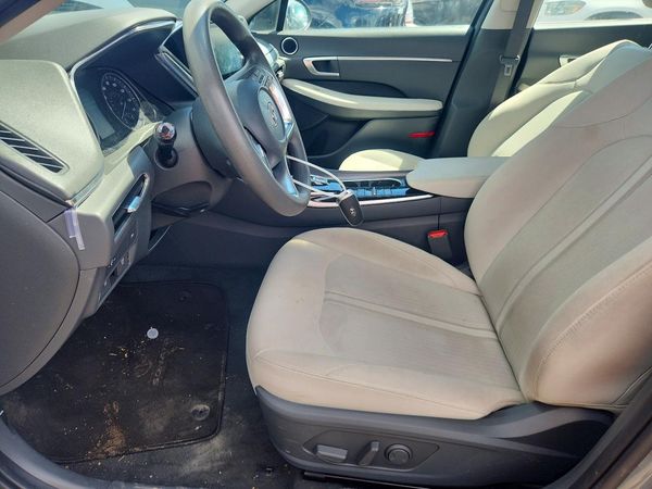 2022 HYUNDAI SONATA SEL