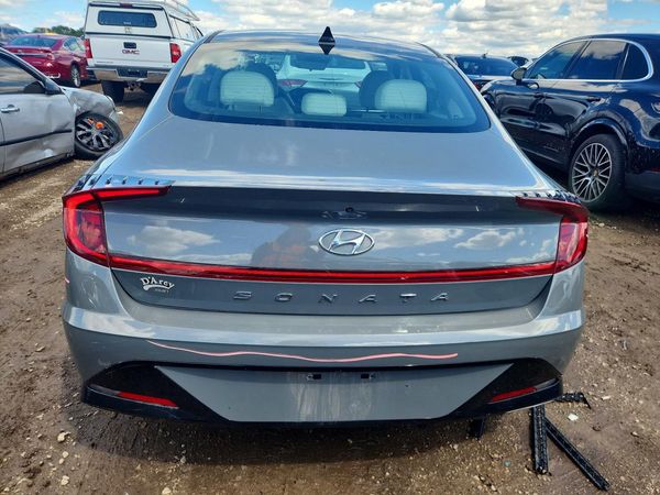 2022 HYUNDAI SONATA SEL