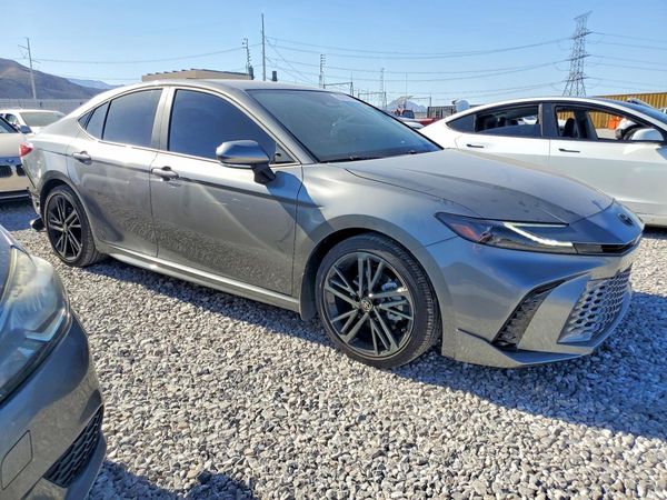 2026 TOYOTA CAMRY