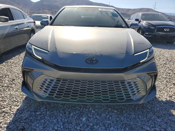 2026 TOYOTA CAMRY